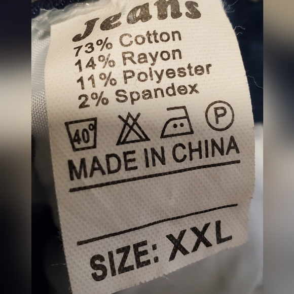 ☆3/35$ | NWOT Blue Distressed High-Rise Stretch Jeans in Size XXL - Picture 6 of 7